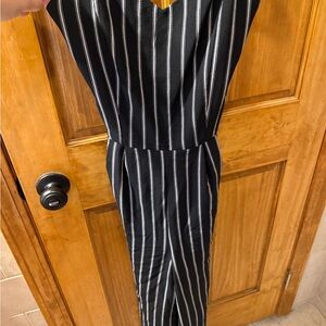 Monteau Black and White Striped Outfit